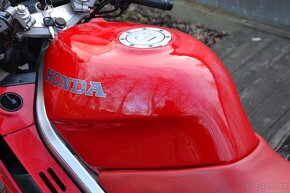 REZERVACE-Honda VFR 750, TOP 1. majitel - 7