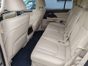 Lexus LX 570, rv. 2017, 282 kW, 8.míst, najeto 28.321 Km - 7