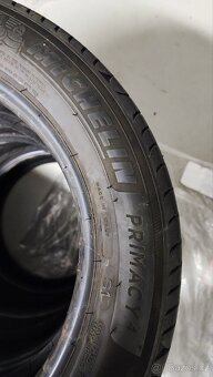 Jako nové 205/55/17 Michelin Primacy4, DOT 2023. 7.4mm.
 - 7