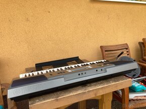 Klávesy Yamaha PSR E353 - 7