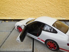 Porsche 911 (996) GT3 RS - 1:18 Autoart Dealer - 7