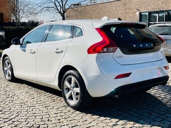 Volvo V40 2.0 D3 5VÁLEC AUTOMAT LED SERVISKA - 7