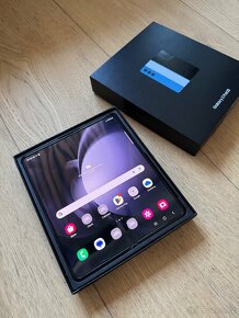 Samsung Galaxy Z Fold 5 512GB šedý - 7