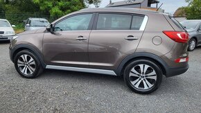 SPORTAGE 2.0CRDi SPIRIT  4WD - 7