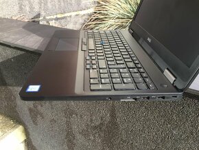 větší 15.6" Dell Latitude E5570 - SSDčko, FullHD LCD, DOCK - 7