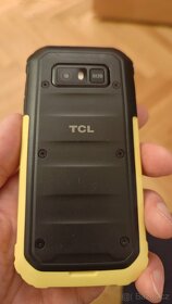 Pracovní mobilní telefon TCL 3189 - Illuminating Yellow - 7