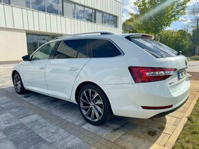 Škoda Superb 2.0 TDI 140kW 4x4 - 7