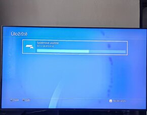 PS4 Slim 1000GB + 19 HER - 7