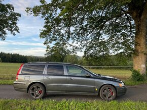 Volvo V70 D5 120kW 2005 model po faceliftu ale ještě bez DFP - 7