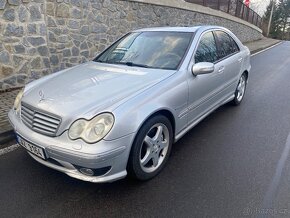 Mercedes Benz C32 AMG V6 Kompressor 3,2 L 260 kW - 7