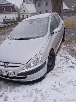 Na náhradní díly Peugeot 307 - 7