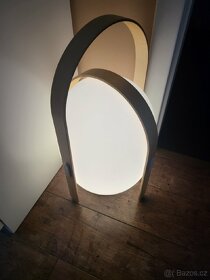 Prodám designovou lampu Mooni - 7