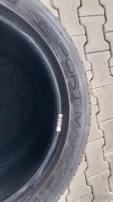 Prodám 2 x letní pneu Dunlop 225/45/17 - 7