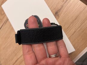 Apple Watch Ultra 2 49mm Černý titan - 7