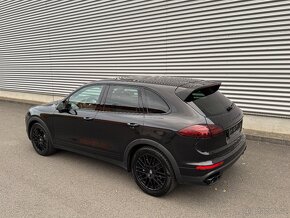 Porsche Cayenne Diesel V8 4.2TDI - 7