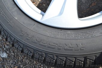 NOVÁ originální zimní sada Toyota Yaris, pneu 185/65 R15 - 7