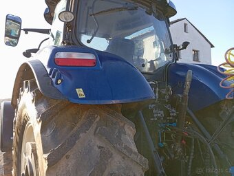 Traktor New Holland T7 270 - 7