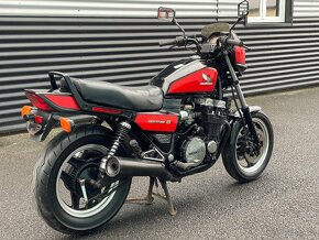 Honda CB 700 Nighthawk S (1984) - 7