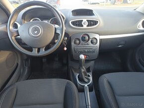 Renault Clio III 1,2 . 2012 - 7