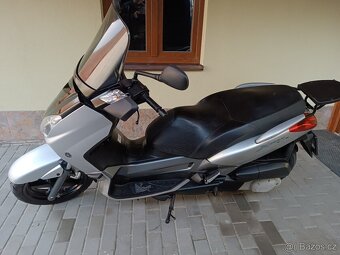 Yamaha Xmax 250, rok 2008, pěkný stav, Video, mohu dovéz - 7