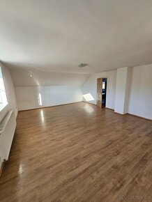 Byt 3+1 132m², Plzeň, ul. Na Roudné - 7