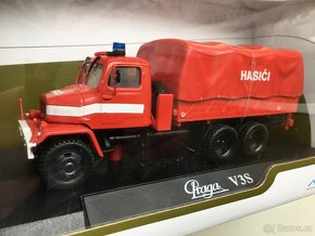 Model PRAGA V3S (1967) VALNÍK S PLACHTOU HASIČI  Abrex 1/43 - 7