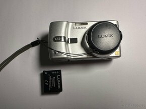 Panasonic DMC-TZ1 Stříbrný - 7