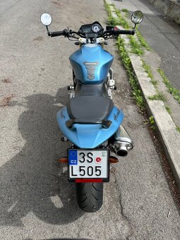 Pronájem motorky Honda Hornet 600 - 7