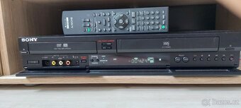 COMBO SONY RDR-VX450/ZÁZNAM Z VHS NA DVD - 7