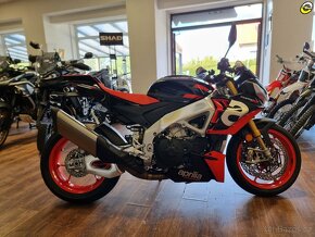 Aprilia Tuono V4 1100 Factory - 7