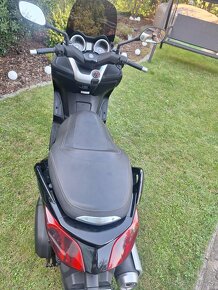 Yamaha X-max 125 - 7