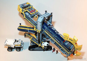 42055 LEGO Technic Bucket Wheel Excavator - 7