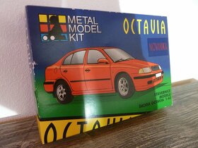 KDN ŠKODA Octavia, Stavebnice 1:43 - 7