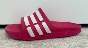 Divci pantofle zn.Adidas - vel.29 - 7