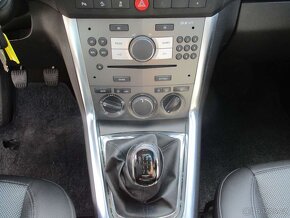 Opel Antara 2,2 CDTi 120kw Manuál Tažné bez koroze 2012 - 7