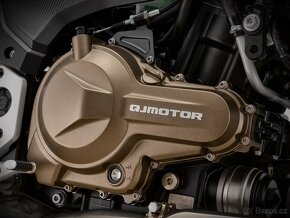 QJMOTOR SRK 550 - 7