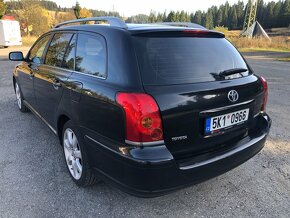 Toyota Avensis 2.0 D4D - 7