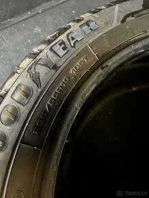 Zimní pneu. 235 55 R19 Goodyear - 7