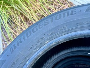 Nové letní pneu Bridgestone 205/60r16 92H (8mm) PC: 11.180kč - 7