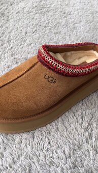 UGG Tazz Slipper Chestnut (W) - 7