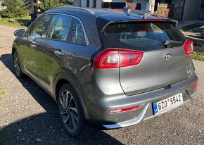 kia niro hybrid - 7