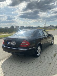 Mercedes Benz w211 e500 - 7