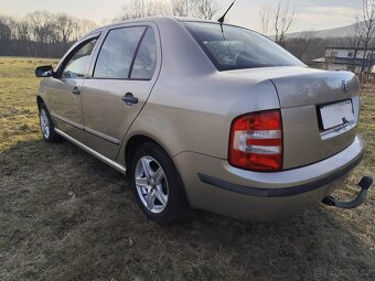 ŠKODA FABIA SEDAN 1.MAJ/ČR/SERVIS/TAŽNÉ ZAŘÍZENÍ NÍZKÉ KM - 7