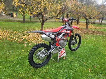 HONDA CRF 450 R - 7