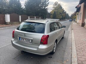 Toyota Avensis 2.0 Diesel, 85 kW  Klima, tempomat - 7