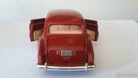 Starý model auta Tomica Japan Rolls-Royce Phantom VI - 7