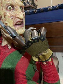 Ecc Freddy krueger 3 1/1 busta ne Sideshow ne Hot Toys - 7