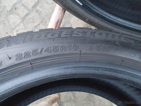 225/45/18 zimni pneu BRIDGESTONE CONTI 225/45 R18 - 7