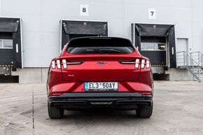 Ford Mustang Mach E AWD 98,7 KW Prodloužený dojezd - 7