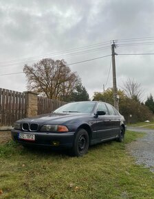 BMW E39 520i  MANUÁL - 7